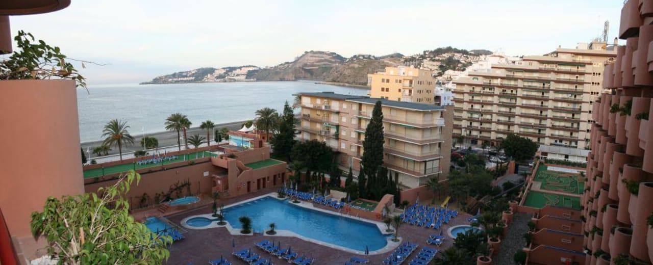 Blick aus einem Zimmer (Innenseite) Ibersol Almuñecar Beach & Spa