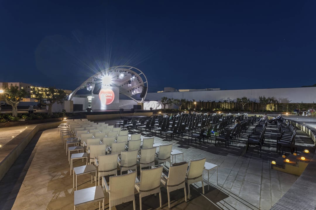 Stage Grand Palladium Select Palace Ibiza