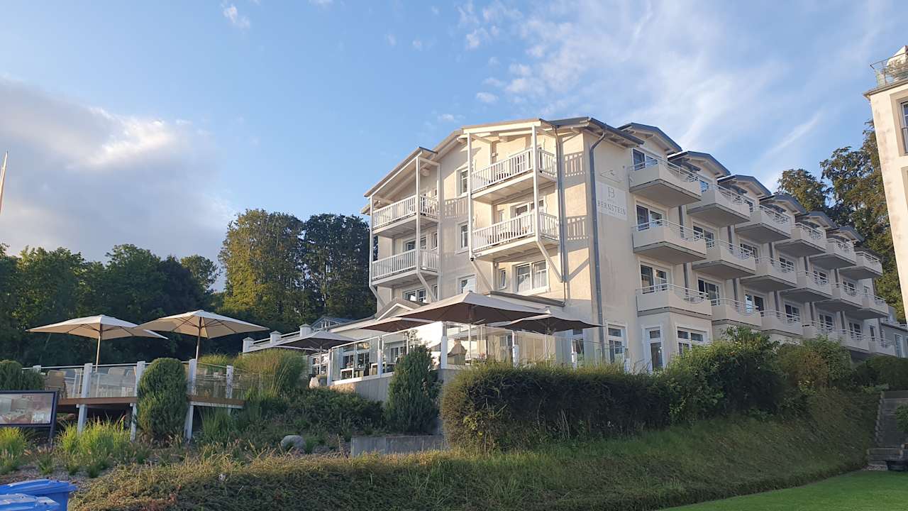 Außenansicht Hotel Bernstein Rügen