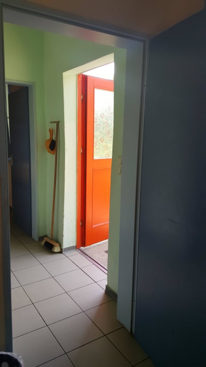 Eingang Bungerlow KiEZ Bollmannsruh