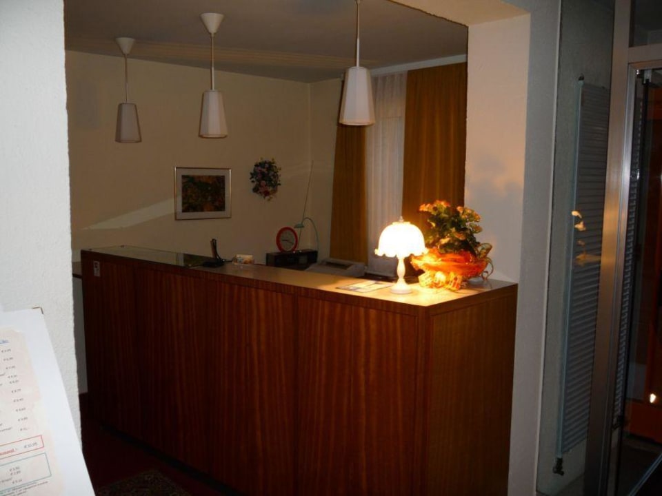 Rezeption Hotel Ascona