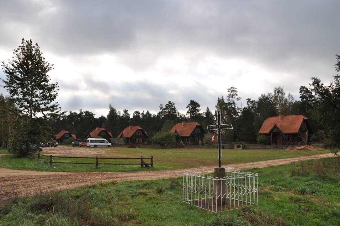 Czworaki Dworek nad Łąkami Kiermusy