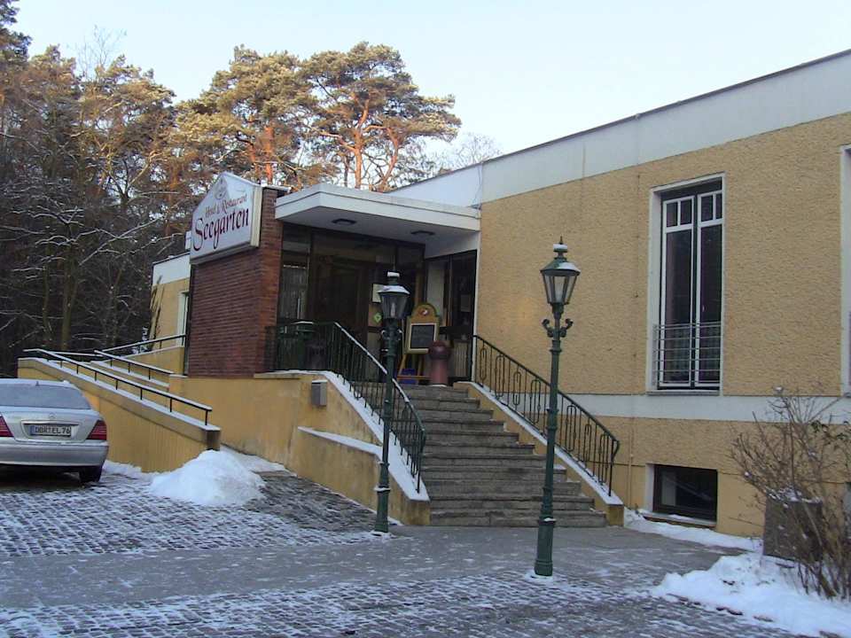 Eingang Hotel Seegarten