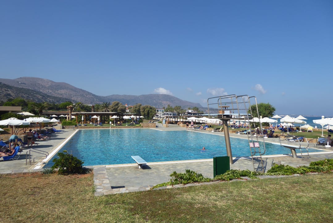 Pool Kernos Beach Hotel & Bungalows
