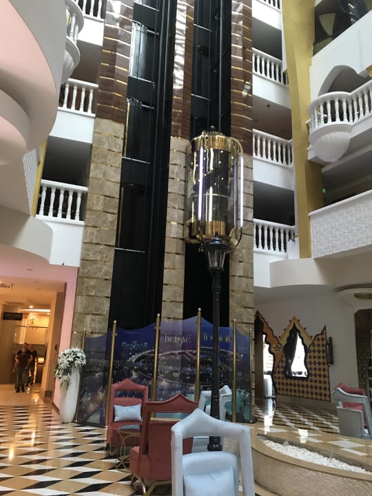 Lobby Granada Luxury Okurcalar