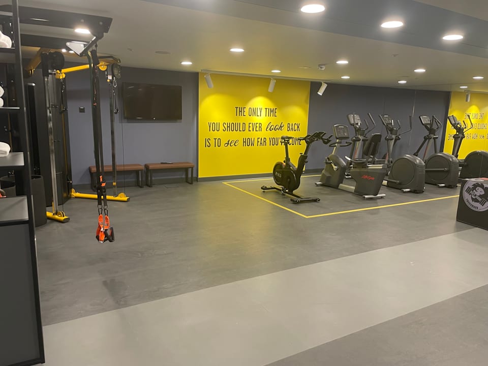 Sport & Freizeit Hampton by Hilton Krakow Airport