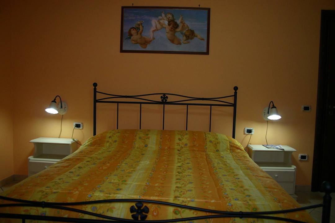 Camera Nikita B&B Pisolo