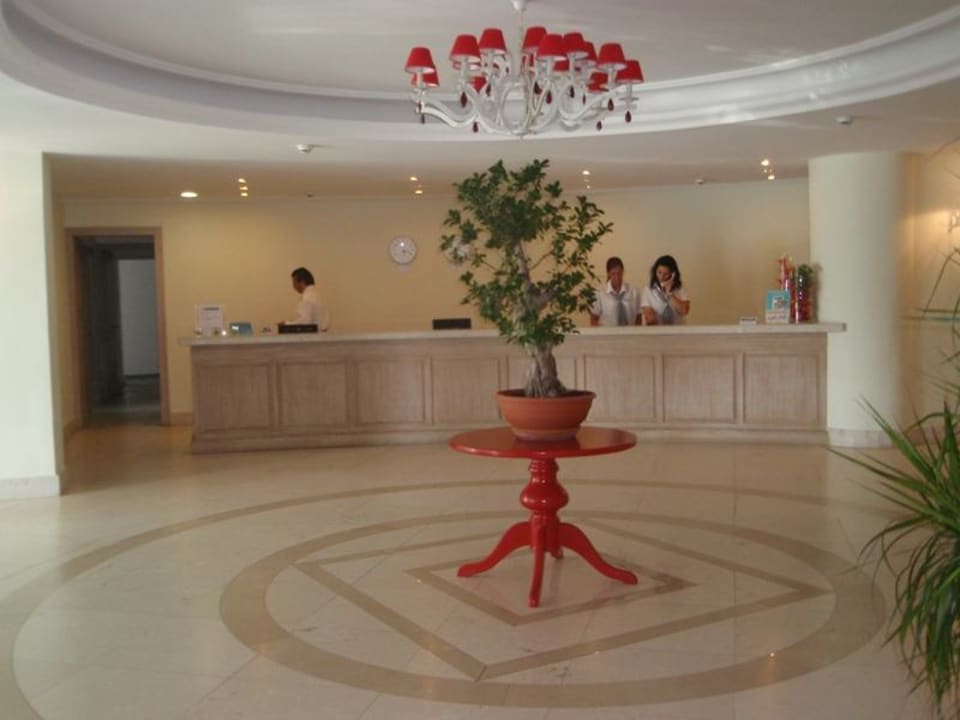 Lobby mit Rezeption Domes Aulūs Zante, Autograph Collection