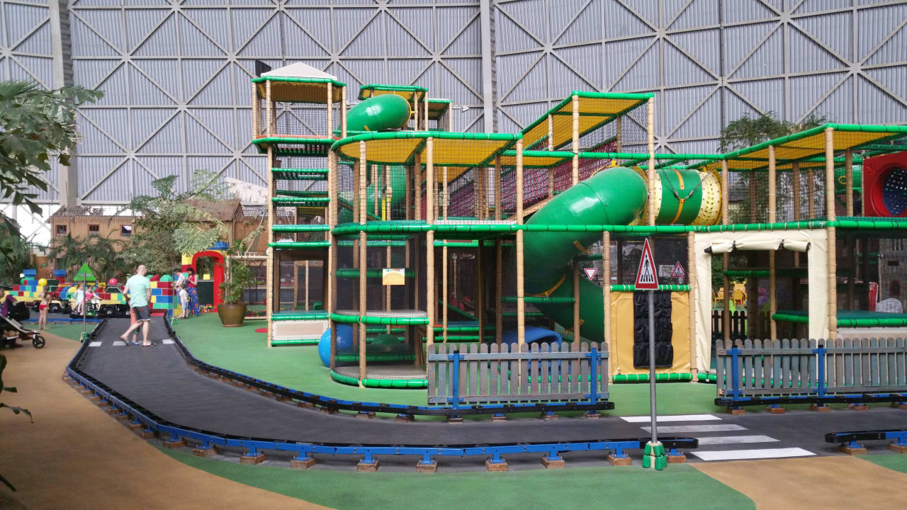 Tropino Kinderclub Tropical Islands Resort