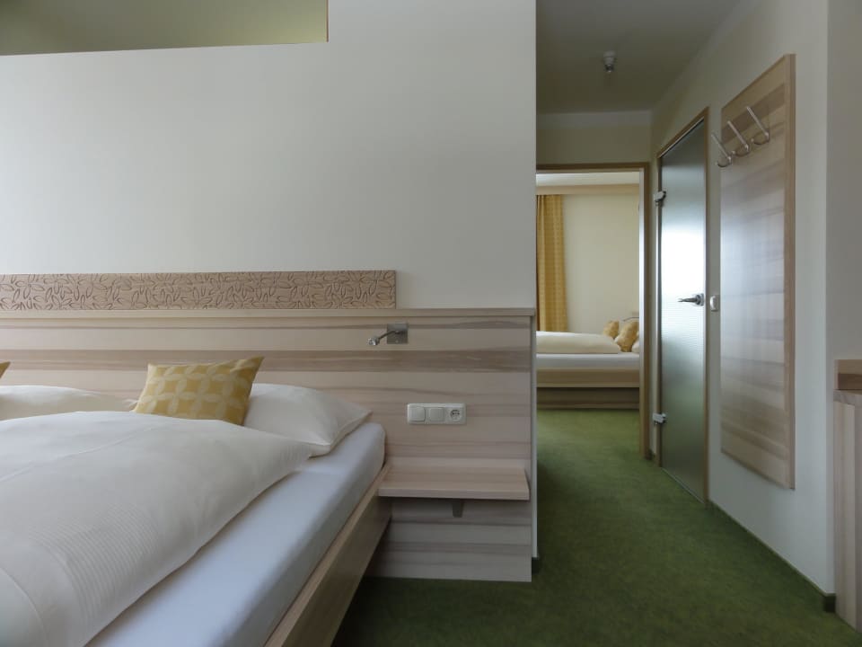 Suite 2 Schlafzimmer Familiengasthof Maier