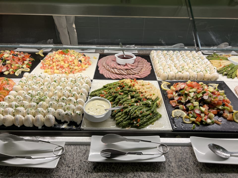 Gastro Hotel Riu Karamboa