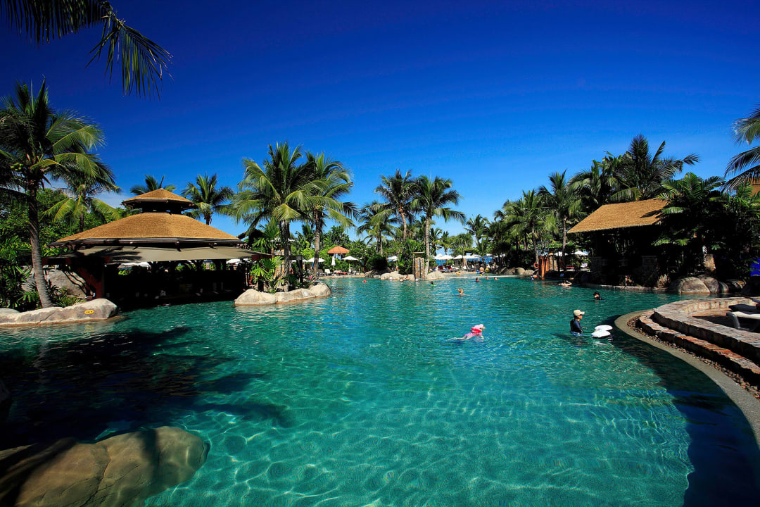 Pool Centara Grand Mirage Beach Resort Pattaya