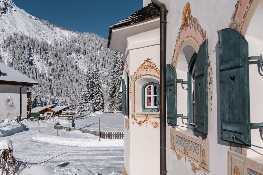Außenansicht Hotel Dolomitenhof & Chalet Alte Post