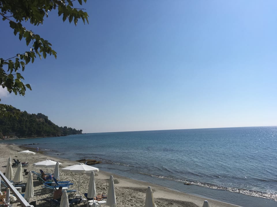 Strand Xenios Dolphin Beach Hotel