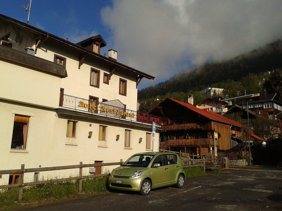 Außenansicht Hotel La Tour d'Aï