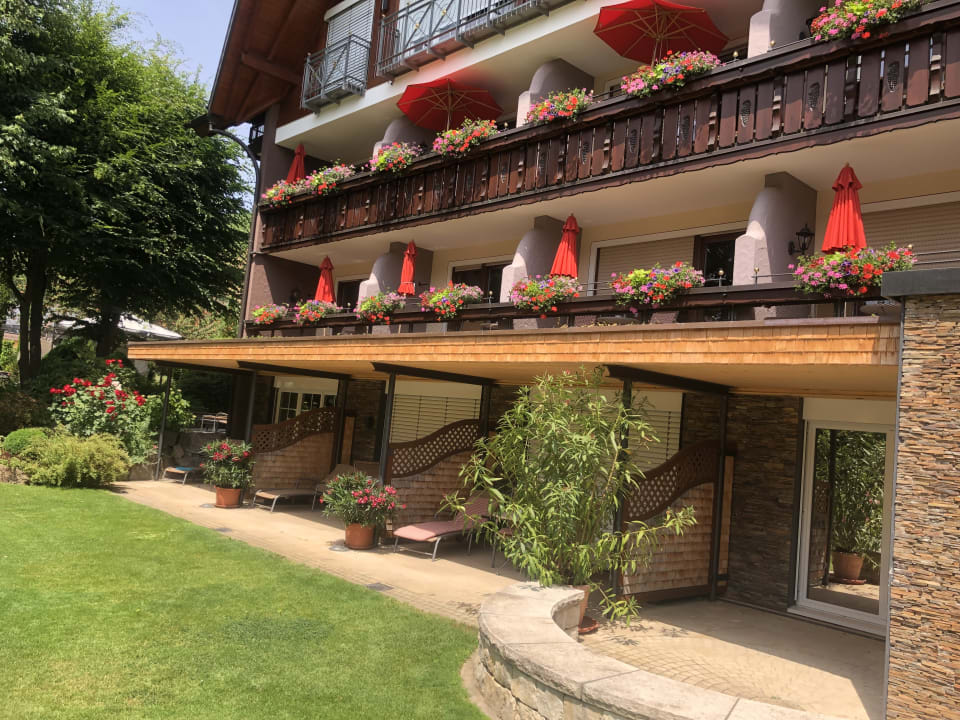 Außenansicht Hotel Rebstock Durbach