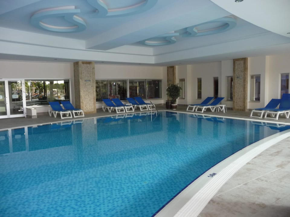 Schwimmbad Saphir Resort & Spa