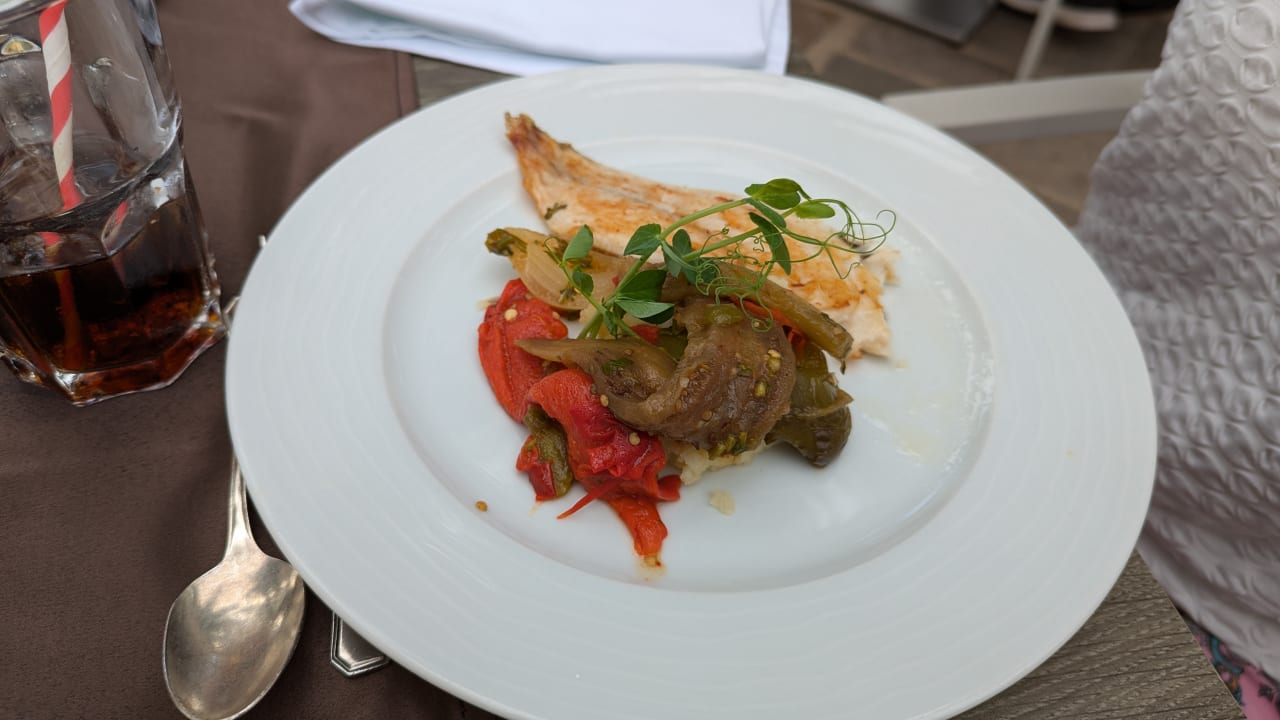 Gastro Tigaiga Suites