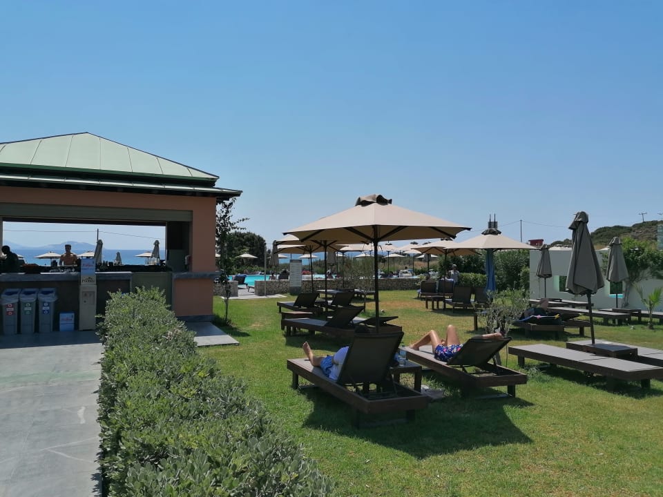 Pool Atlantica Belvedere Resort