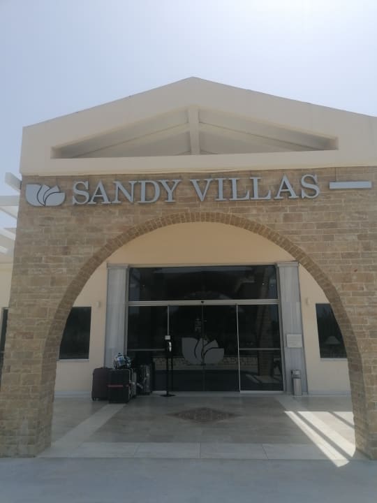 Lobby Sandy Villas Resort