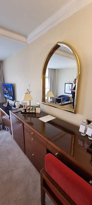 Zimmer Sheraton Grand Doha Resort & Convention Hotel