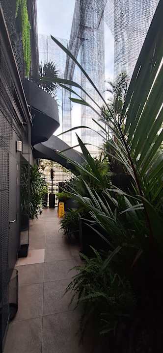 Gartenanlage Bach Suites Saigon, a Member of Design Hotels