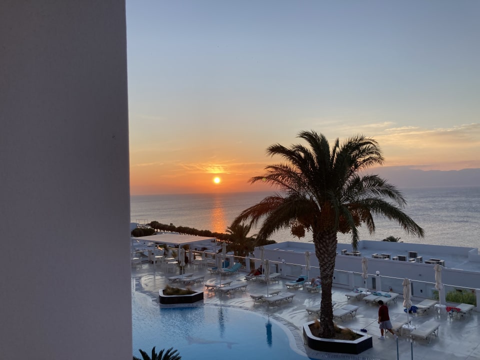 Ausblick Dimitra Beach Hotel & Suites