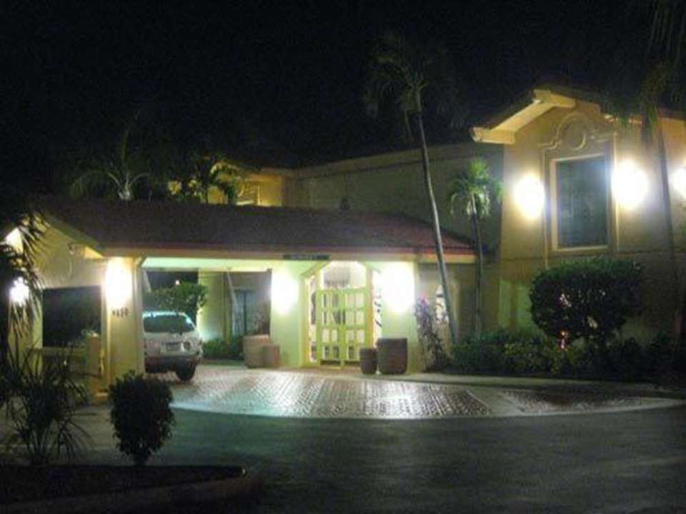 La Quinta Inn Hotel La Quinta Inn Fort Myers