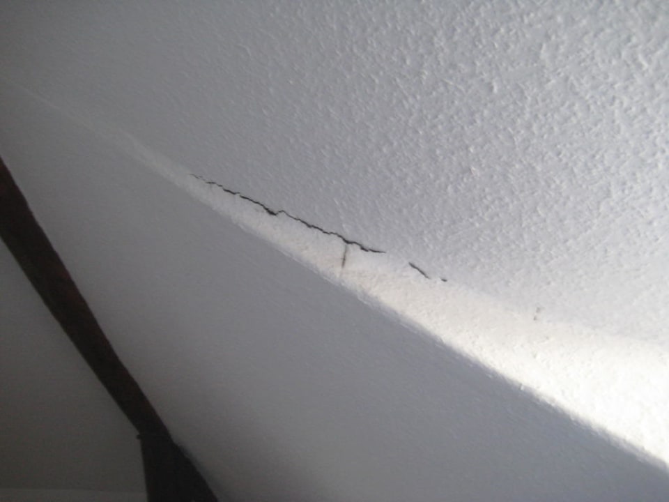 Einer von vielen Rissen Gasthof Pension Zur Krone