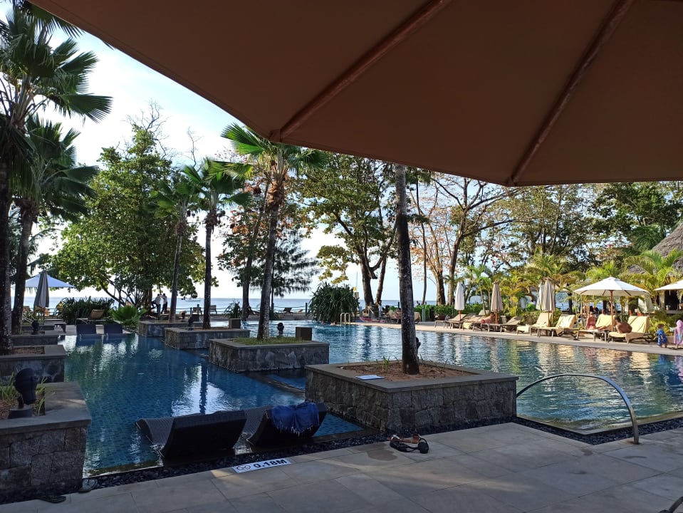 Pool STORY Seychelles