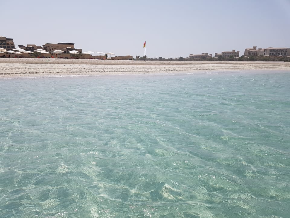 Strand Saadiyat Rotana Resort &  Villas