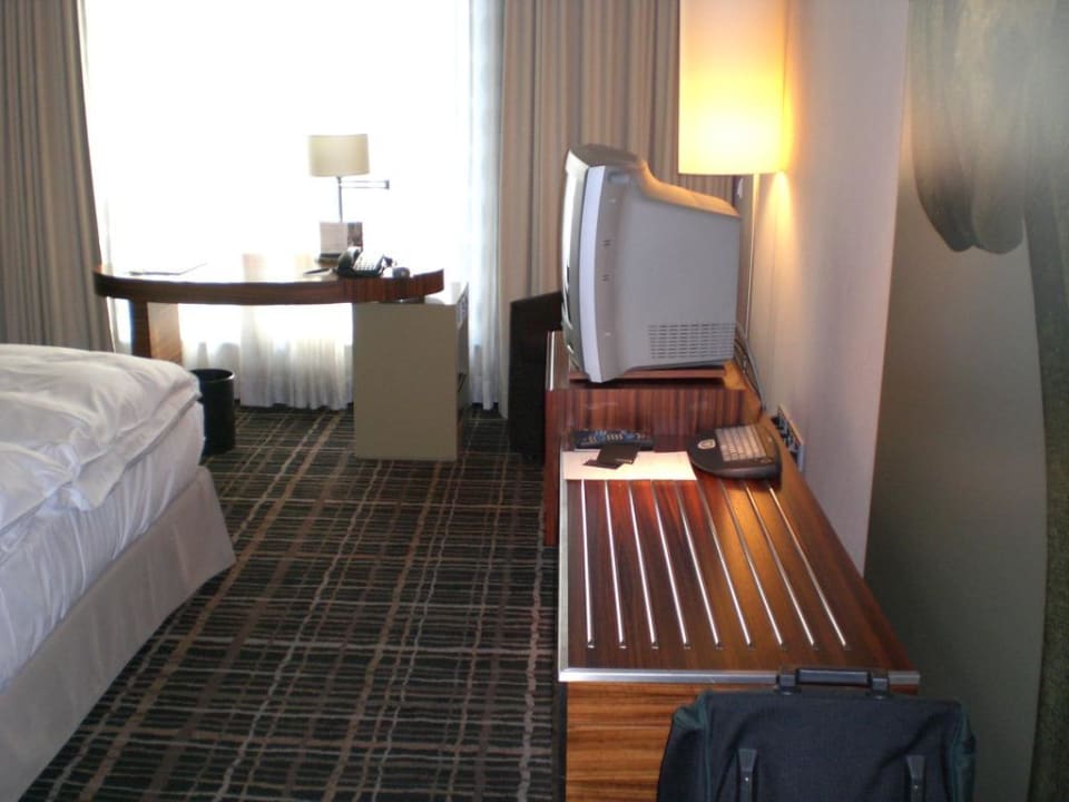 Blick von der Eingangstür Dorint Hotel am Heumarkt Köln
