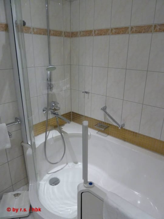 Wannen / Duschkombination, sehr gut gelöst! Hotel Kaiserhof Heringsdorf