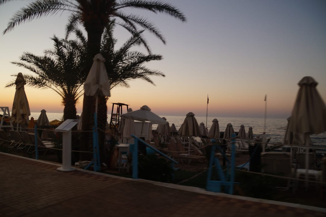 Strand Kernos Beach Hotel & Bungalows