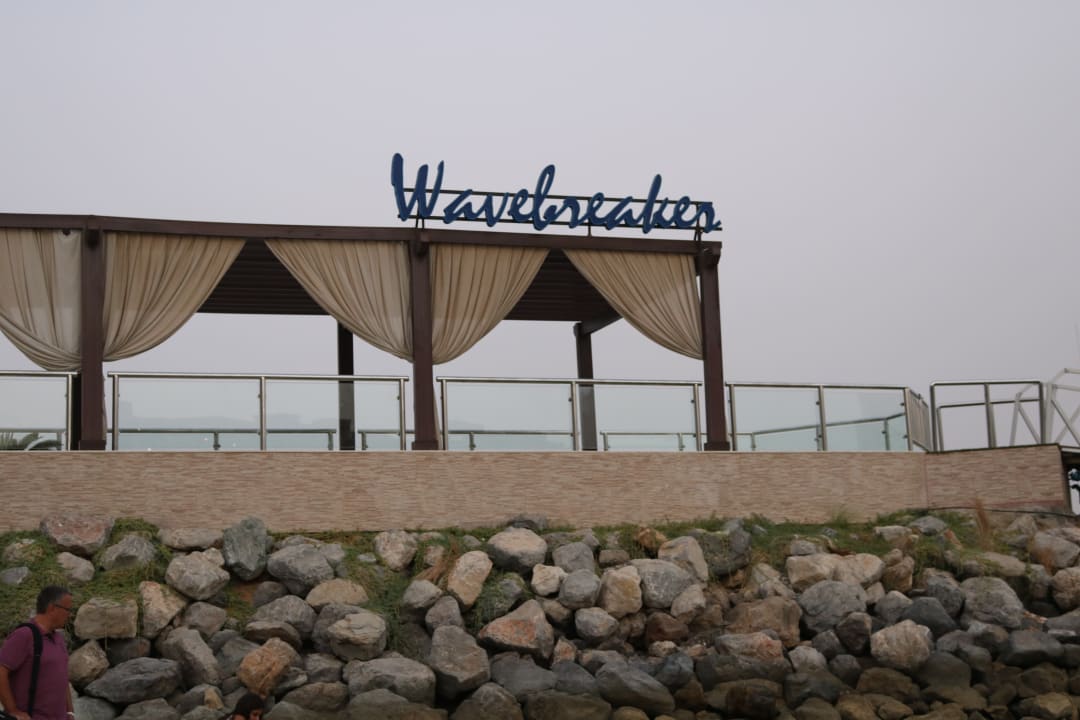 Pool DoubleTree by Hilton Resort & Spa Marjan Island