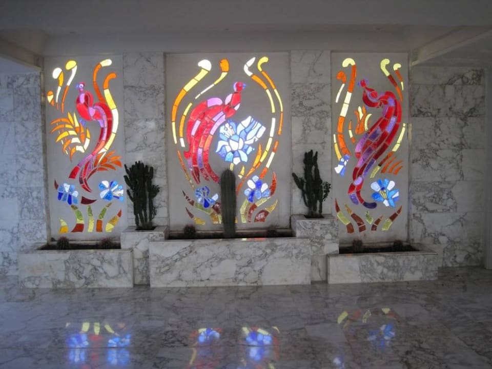 Glaskunst im Sonnenlicht Hotel H10 Lanzarote Princess