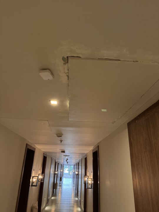 Sonstiges Serry Beach Resort