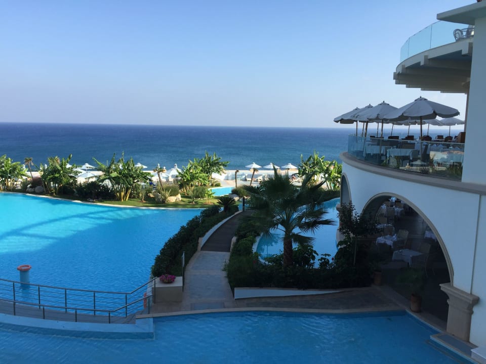 Hauptpool und Restaurant Atrium Prestige Thalasso Spa Resort & Villas