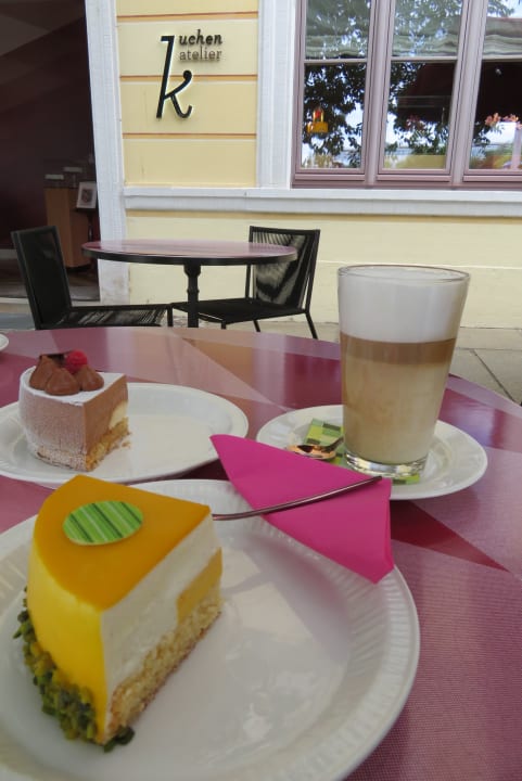 Gastro Gewandhaus Dresden, Autograph Collection