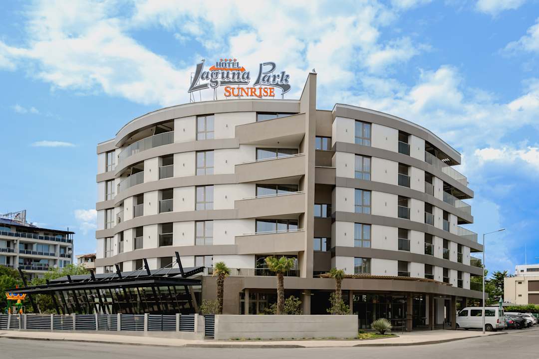 Außenansicht Hotel Laguna Park Sunrise