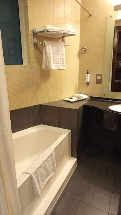 Zimmer Rose Rayhaan by Rotana