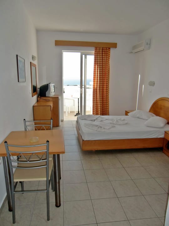 Zimmer 126 Georgia Hotel