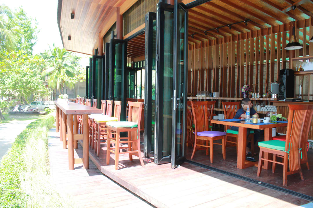 C@sea cafe Kai Bae Beach Resort