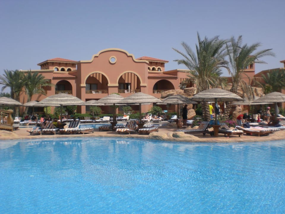 Poolanlage Sea Garden Resort Charmillion Gardens Aquapark