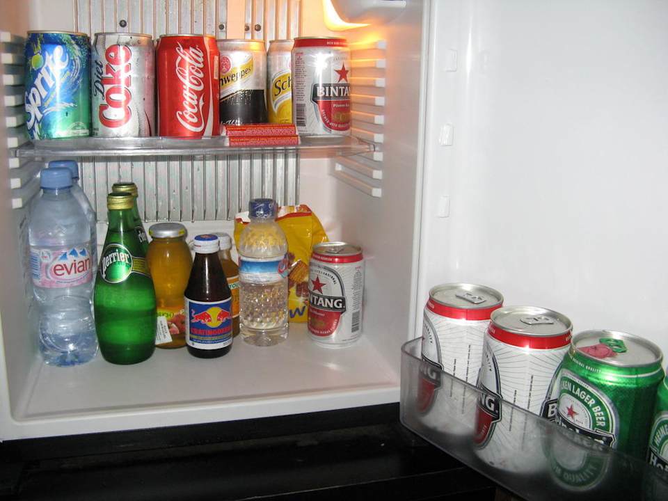 Minibar im Zimmer Grand Hyatt Bali