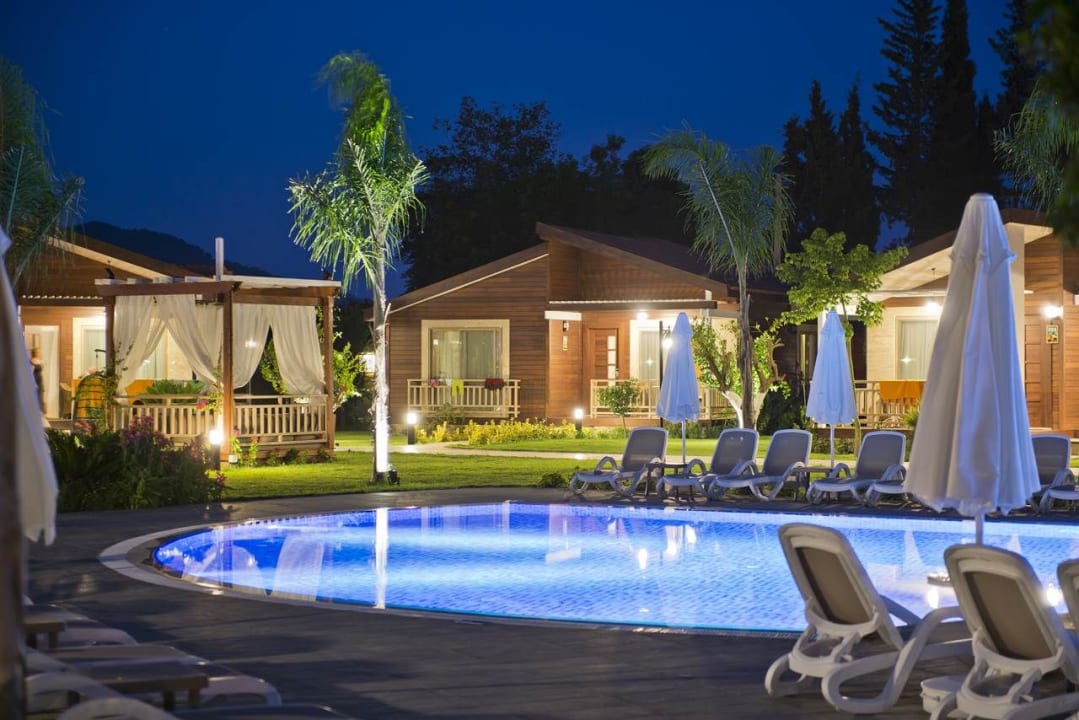 Außenansicht Kimera Lounge