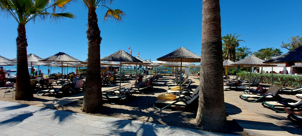 Strand Belek Beach Resort Hotel