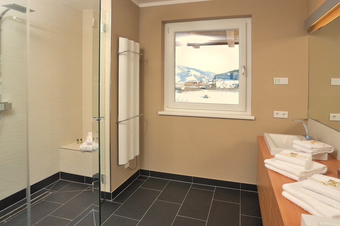 Zimmer Auhof Wirtshaus & Suiten