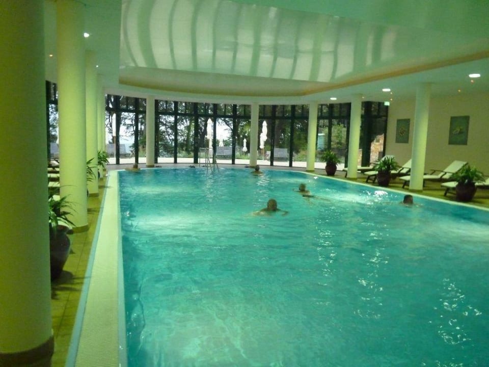 Innen-Pool aja Nordperd und Villen Göhren