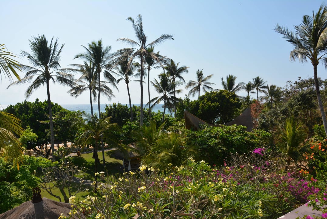 Blick vom Balkon/rechter Flügel Nusa Dua Beach Hotel & Spa